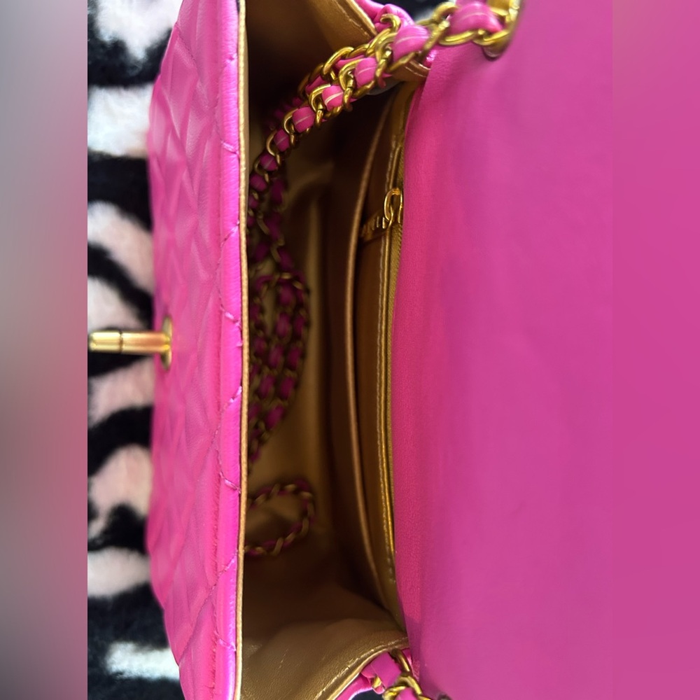 Chanel adjustable chain bag - Picture 8 of 11